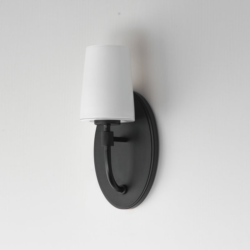Maxim 12691WTBK Durham 1 Light Sconce | Black