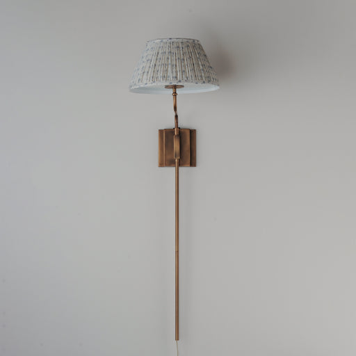 Maxim 18410BWWBR Dunbridge 1 Light Wall Sconce | Weathered Brass