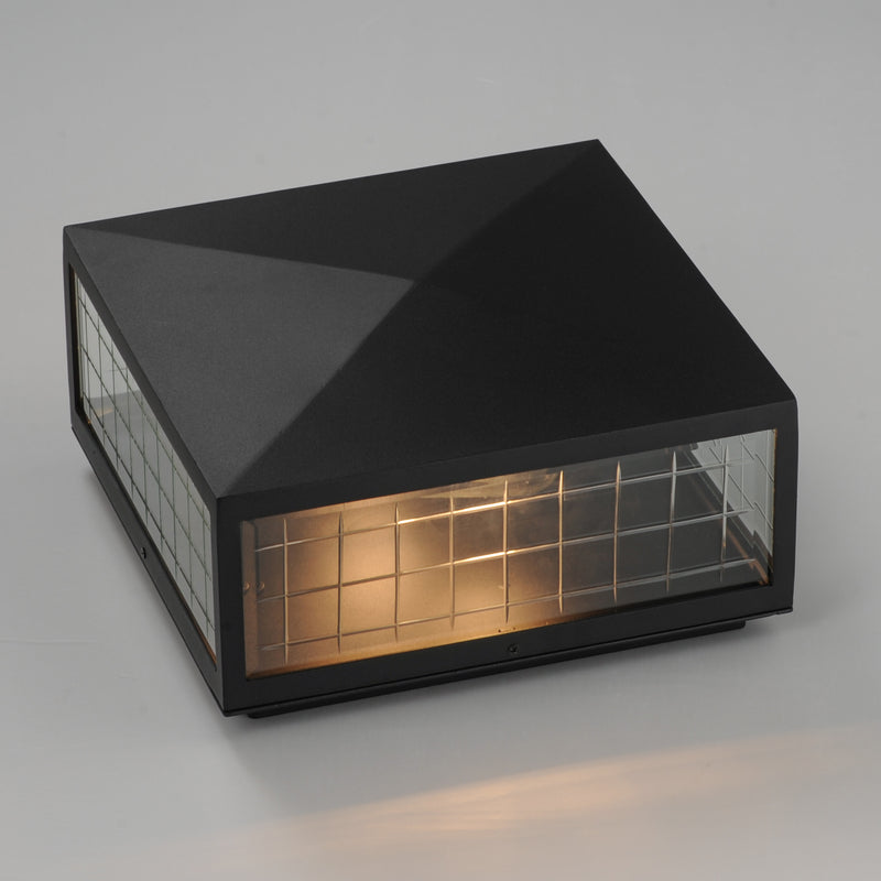 Maxim 30690CLBK Magnus 2 Light Deck Lantern | Black