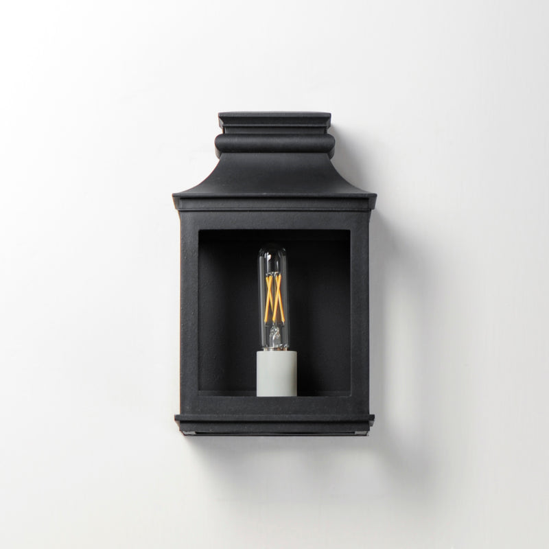 Maxim 40912CLBO Savannah VX Small Outdoor Sconce | Black Oxide