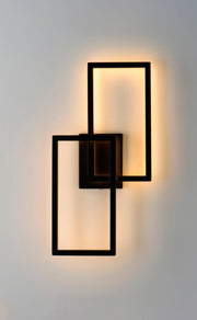 ET2 E21511-BK Traverse LED Outdoor Wall Sconce | Black