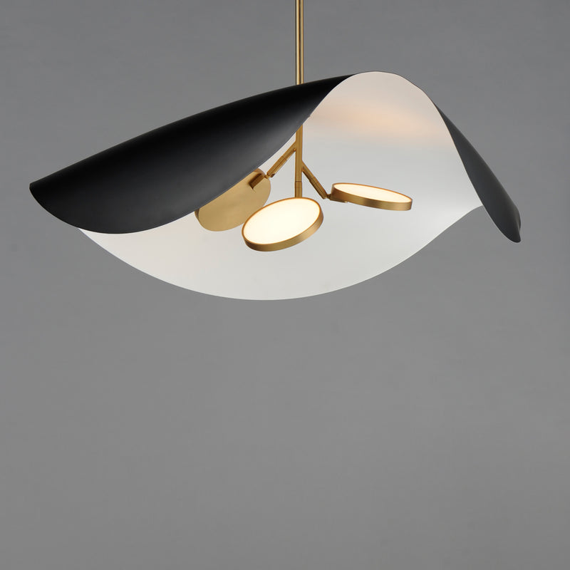 ET2 E24968-WTBKGLD Carmen 32" LED Pendant | Black / Gold