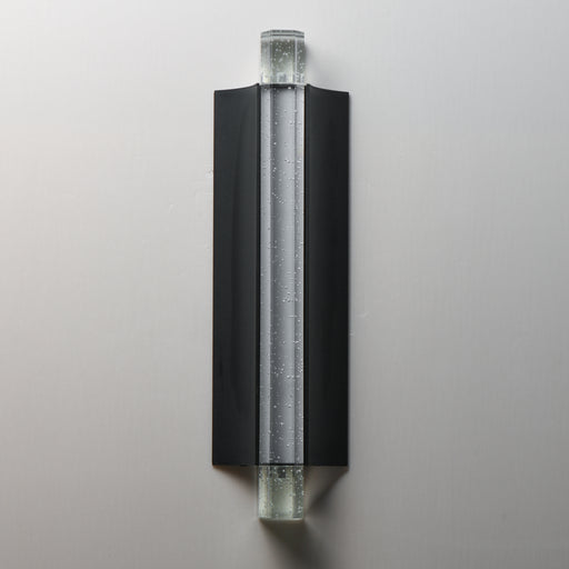 ET2 E30211-122BK Hyperion Outdoor 18" LED Outdoor Wall Sconce | Black