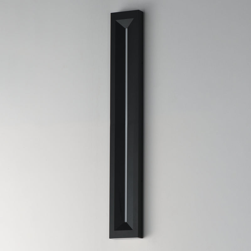 ET2 E30333-BK Fosso 35" LED Outdoor Wall Sconce 5cct | Black