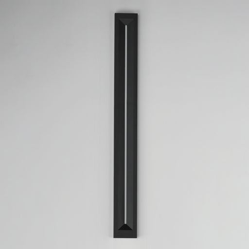 ET2 E30334-BK Fosso 47" LED Outdoor Wall Sconce 5cct | Black