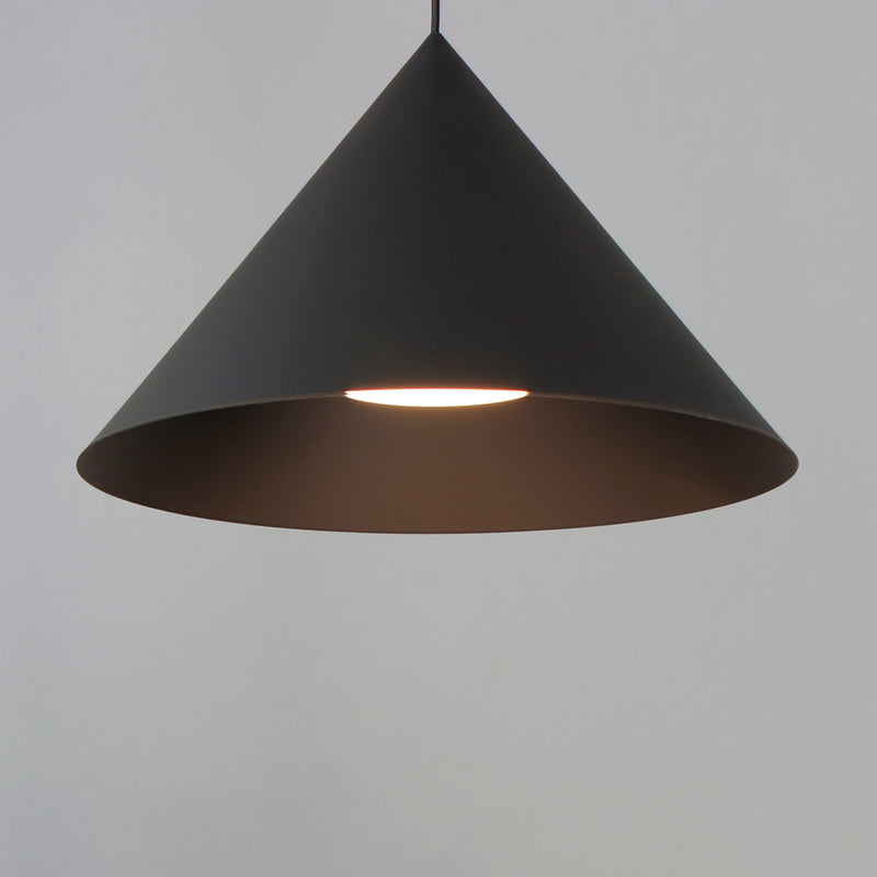 ET2 E34502-BK Pitch 22" LED Pendant | Black
