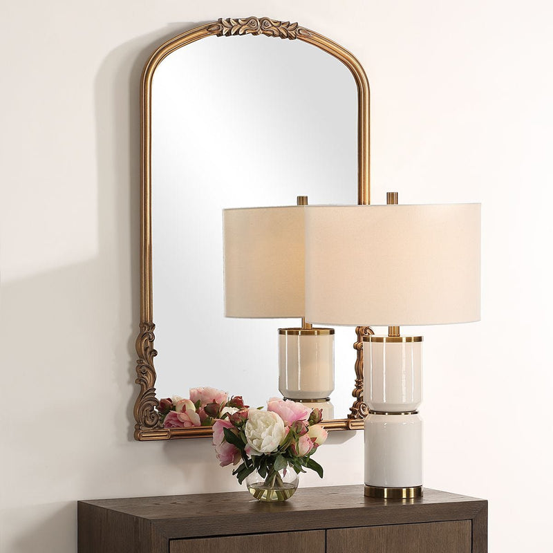 Evara Antique Gold Mirror | Classic Ornate Baroque Arch Engineered Wood Frame Mirror (24 in. W x 36 in. H x 1 in. D)