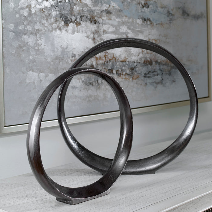 Uttermost Orbits Black Ring Sculptures